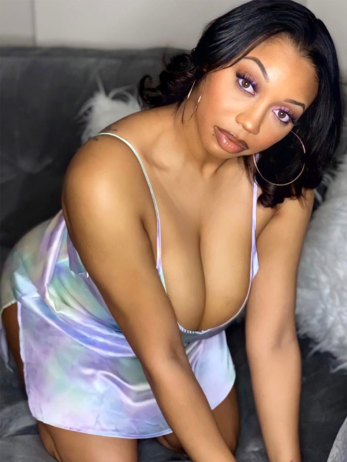 Busty Kardayshia